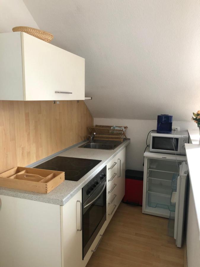 45 M² Maisonette-Wohnung In Uni-/Hauptbahnhofnaehe Дуйсбург Екстериор снимка